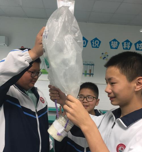 鸡蛋撞地球（一个简单的实验引发的惊天事件）