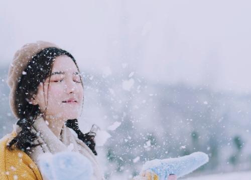 2023年第一场雪的说说怎么写？有哪些创意表达方式？