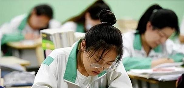 燃烧你的内心火焰（一位医生的追梦之路）